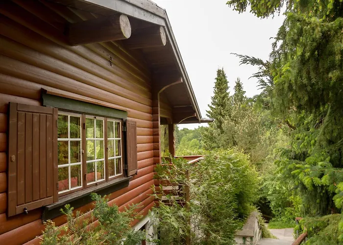 Gluehalm 度假居 *